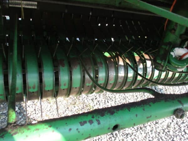 John Deere  456  Round Baler - Image 3