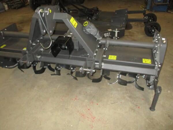 IronCraft VH90 Heavy Duty Tiller