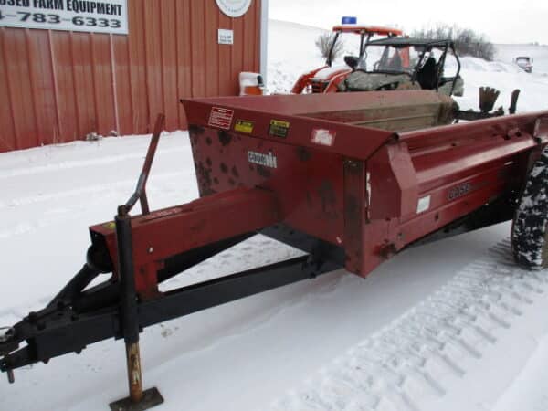 Case IH 530 spreader - Image 2