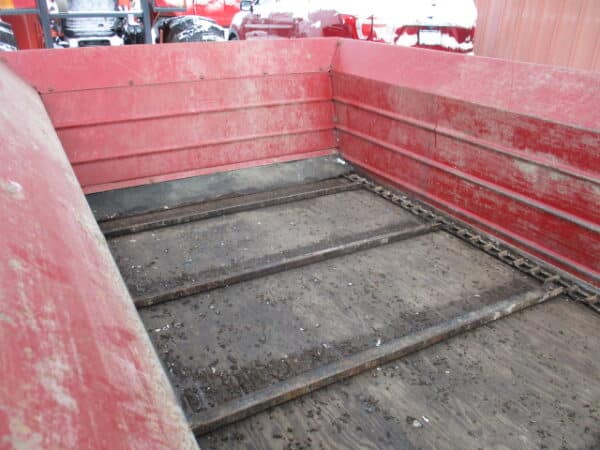 Case IH 530 spreader - Image 4