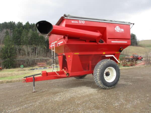 E Z Trail 510 Grain Cart