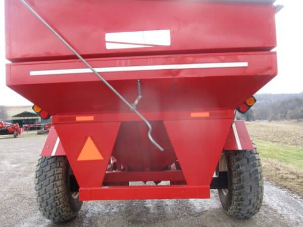 E Z Trail 510 Grain Cart - Image 3