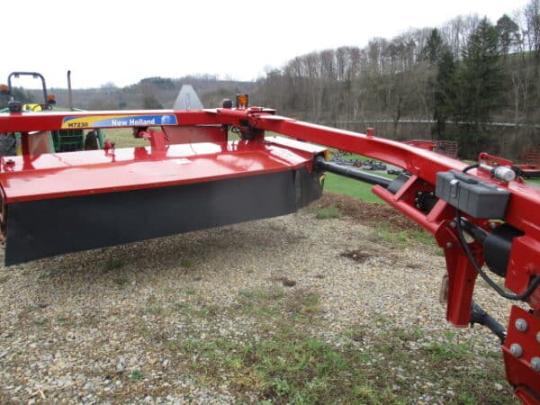 New Holland H7230 Discbine      #1