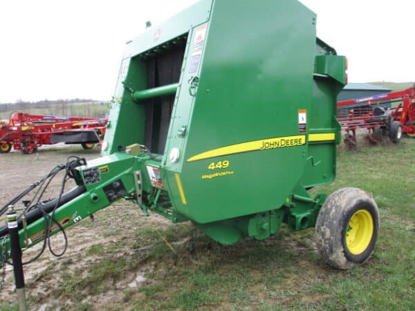 John Deere 449 Round Baler - Image 2
