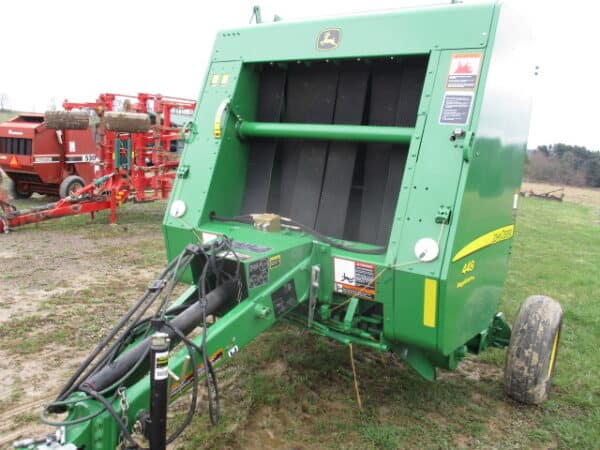 John Deere 449 Round Baler - Image 3