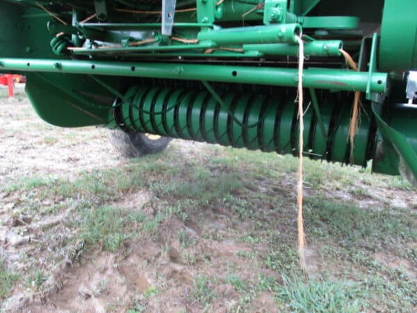 John Deere 449 Round Baler - Image 4