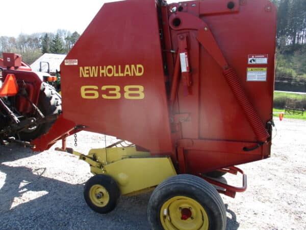 New Holland 638 Round Baler - Image 3