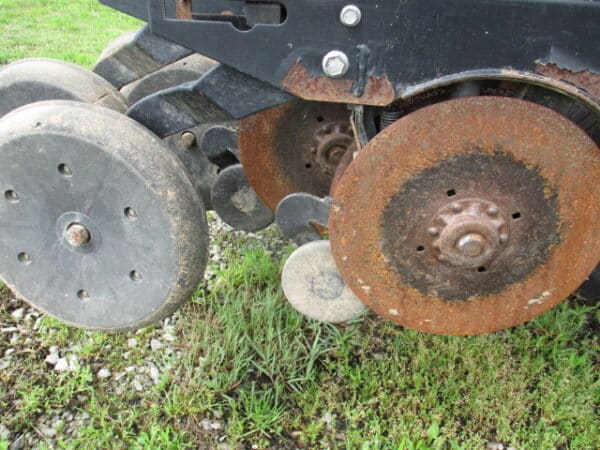 Great Plains  solid stand 1500 Grain Drill - Image 7