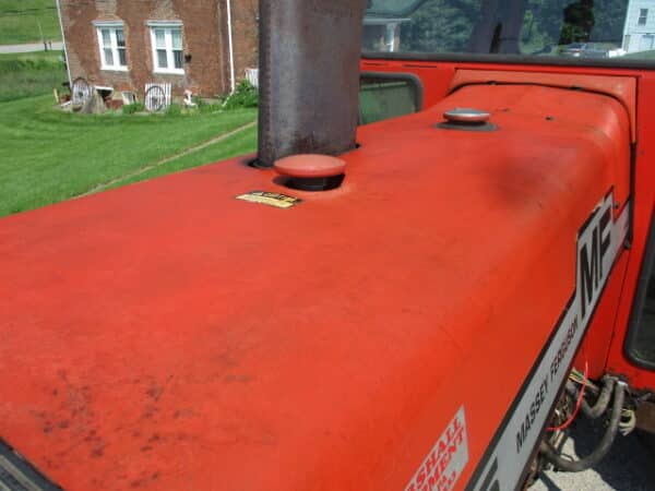 Massey 275  2wd tractor , - Image 4