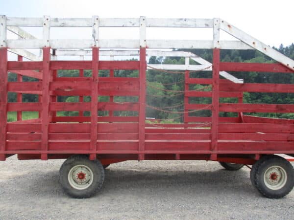 wooden hay wagon - Image 5