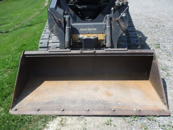 Deere 317G  Track Skid Loader - Image 2
