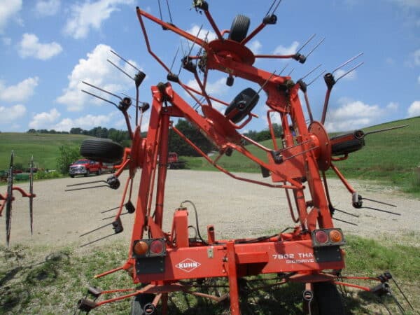 Kuhn 7802 THA 6 star tedder - Image 2