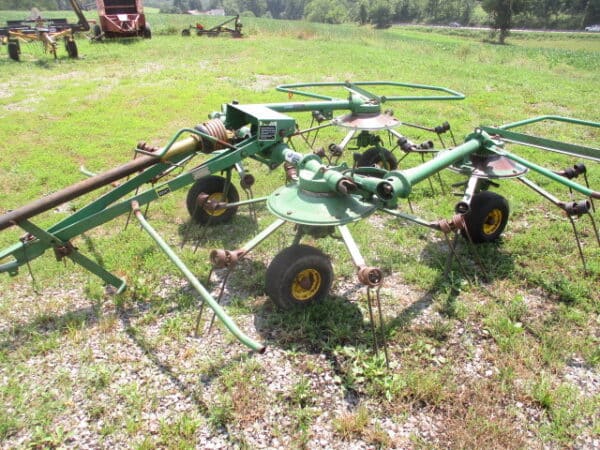 John Deere 752 4 star tedder - Image 3