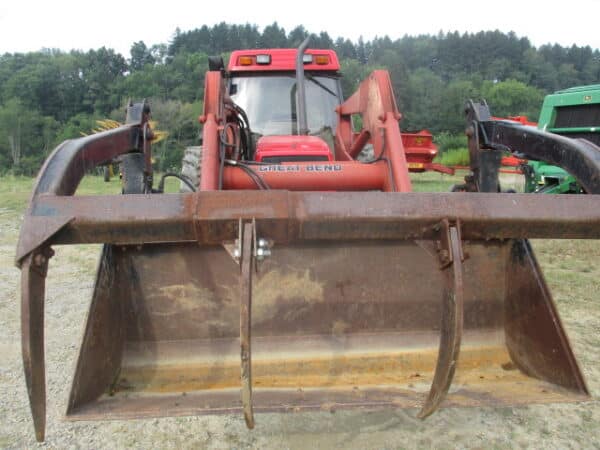 Great Bend 860 loader - Image 2