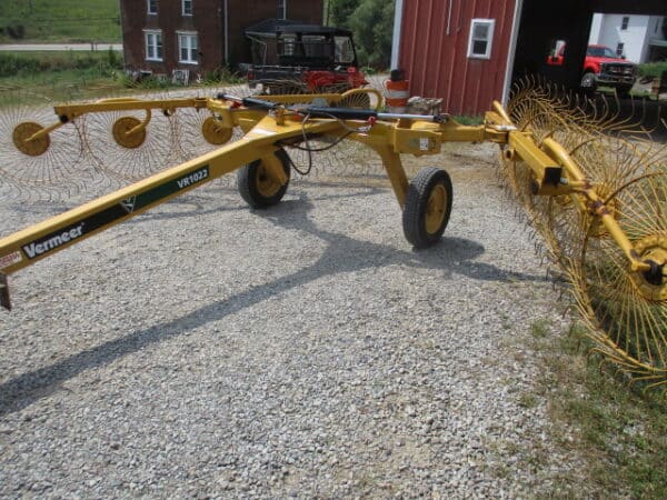 Vermeer VR1022  10 wheel  V Rake - Image 5