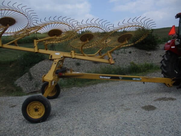 Vermeer VR1022  10 wheel  V Rake