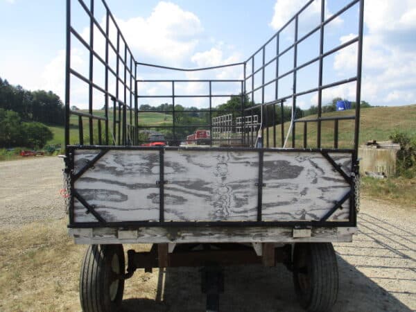 Metal 16ft bale wagon , - Image 4