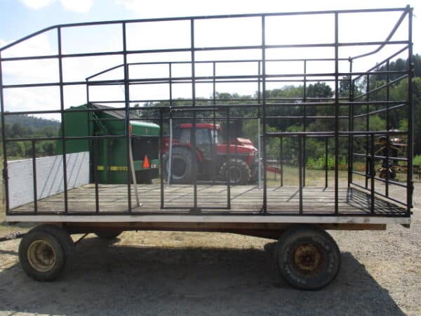 Metal 16ft bale wagon , - Image 5