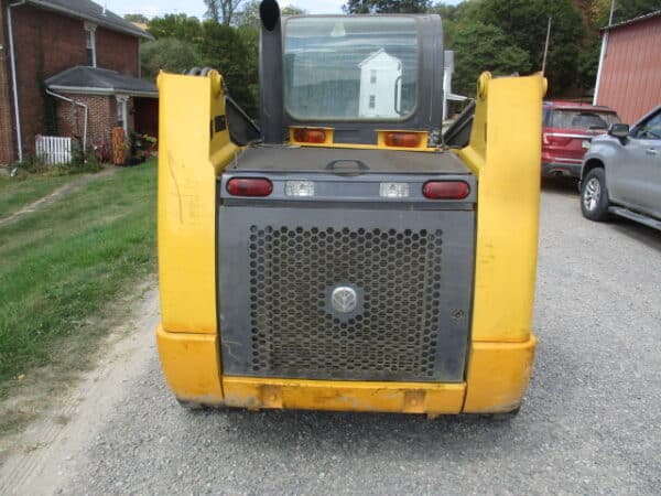 New Holland  C227 track loader - Image 4