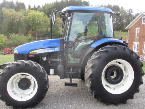 New Holland TD 5050 4wd  cab - Image 6