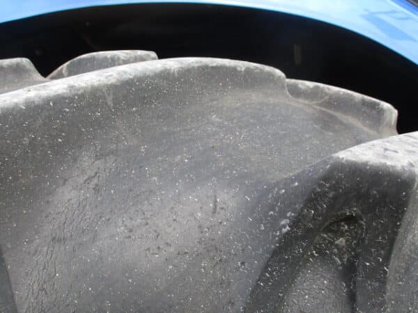 New Holland TD 5050 4wd  cab - Image 8