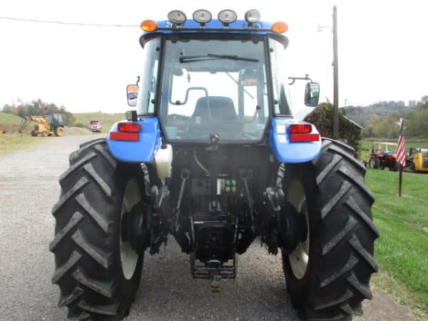 New Holland TD 5050 4wd  cab - Image 3