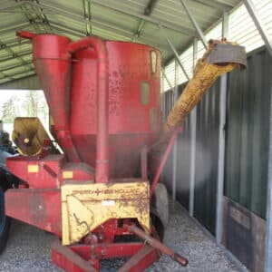New Holland 355 grinder mixer