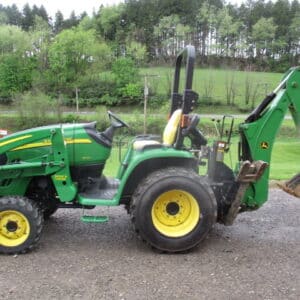 John Deere 3720  loader , backhoe
