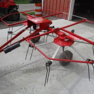H&S 2 star tedder