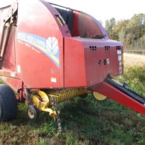 NH 450 utility Round Baler